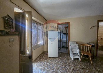 Cucina - Trilocale Contrada traversa sp 16 km 11, 28, Ventimiglia di Sicilia - foto 7