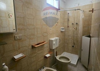 Bagno - Trilocale Contrada traversa sp 16 km 11, 28, Ventimiglia di Sicilia - foto 18