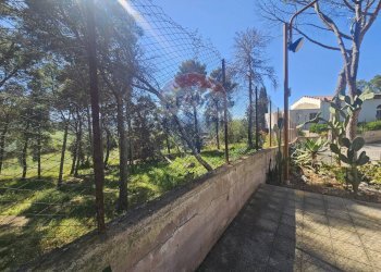 Giardino - Trilocale Contrada traversa sp 16 km 11, 28, Ventimiglia di Sicilia - foto 20
