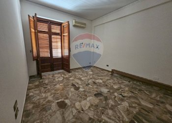 Stanza vuota - Appartamento Via massimo d'azeglio
 
9, Bagheria - foto 18