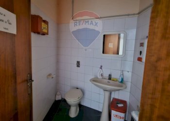 Bagno - Locale Commerciale via B. Mattarella
 
175, Bagheria - foto 13