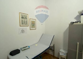 Ufficio - Casa indipendente Via Palagonia
 
39-41, Bagheria - foto 8