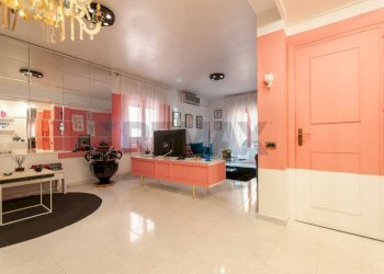 Soggiorno - Quadrilocale via padre la rocca
 
17, Ficarazzi - foto 6