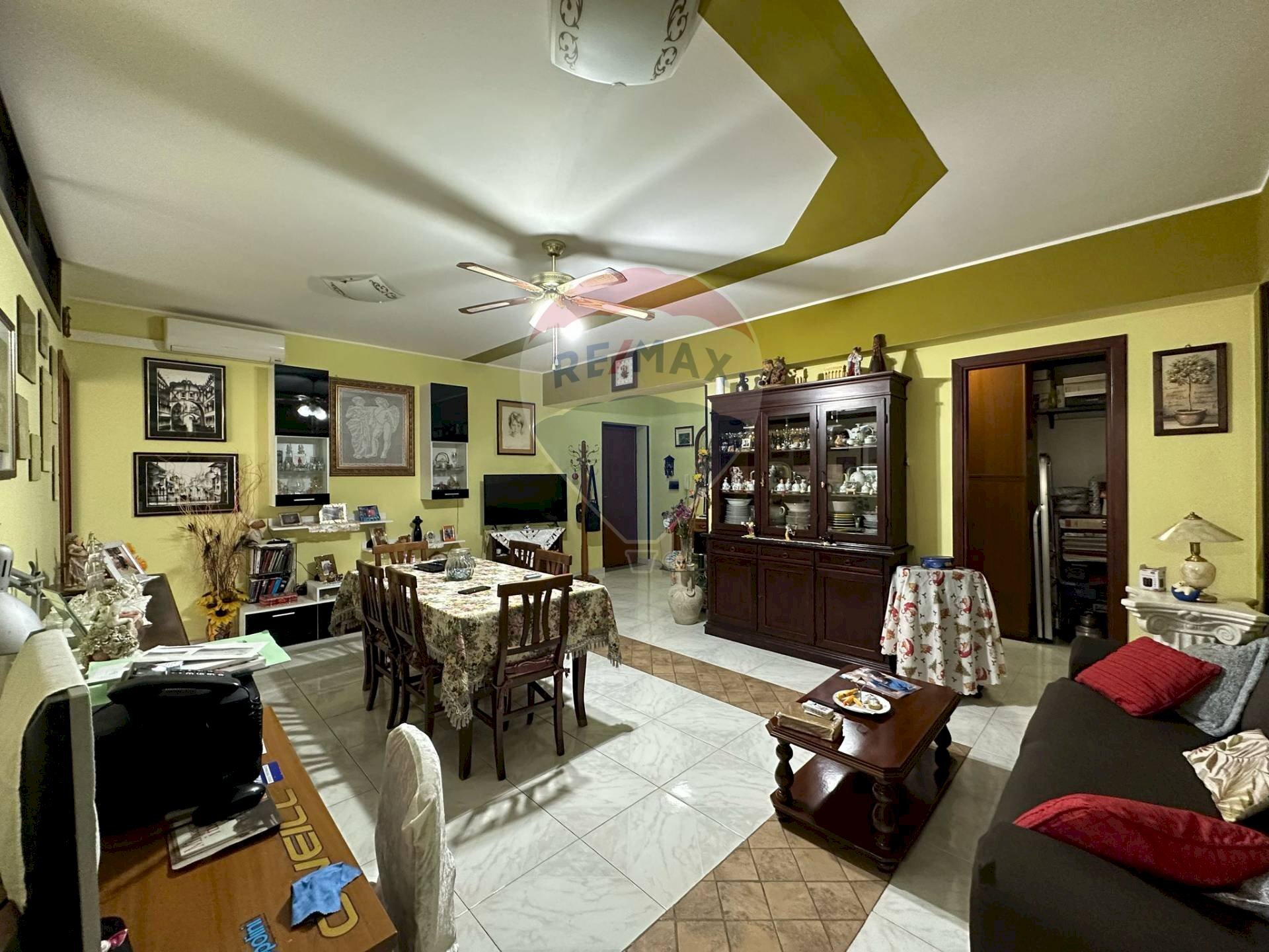 Sala da pranzo - Appartamento Via Papa Giovanni XIII
 
8, Pace del Mela - foto 3