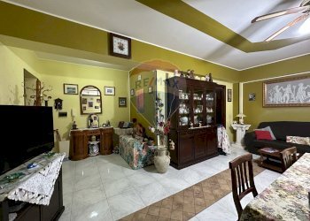 Soggiorno - Appartamento Via Papa Giovanni XIII
 
8, Pace del Mela - foto 6