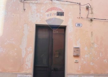 Edificio all\'aperto - Casa indipendente Via Giovanni Amendola
 
19, Ragusa - foto 4