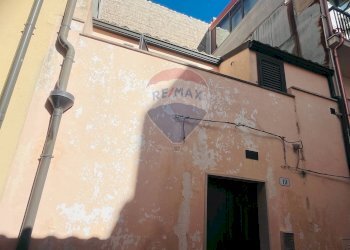 Edificio all\'aperto - Casa indipendente Via Giovanni Amendola
 
19, Ragusa - foto 20