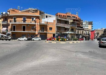 Foto 2 - Locale Commerciale via villagrazia
 
1 - 2 A, Palermo - foto 2