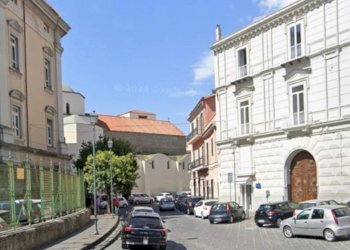 Foto 3 - Locale Commerciale PIAZZA TRIESTE E TRENTO, Aversa - foto 3