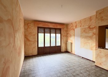 Quadrilocale Piazza Giuseppe Garibaldi, Cetona - foto 2