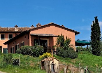 Villa Unifamiliare Palaia - foto 1