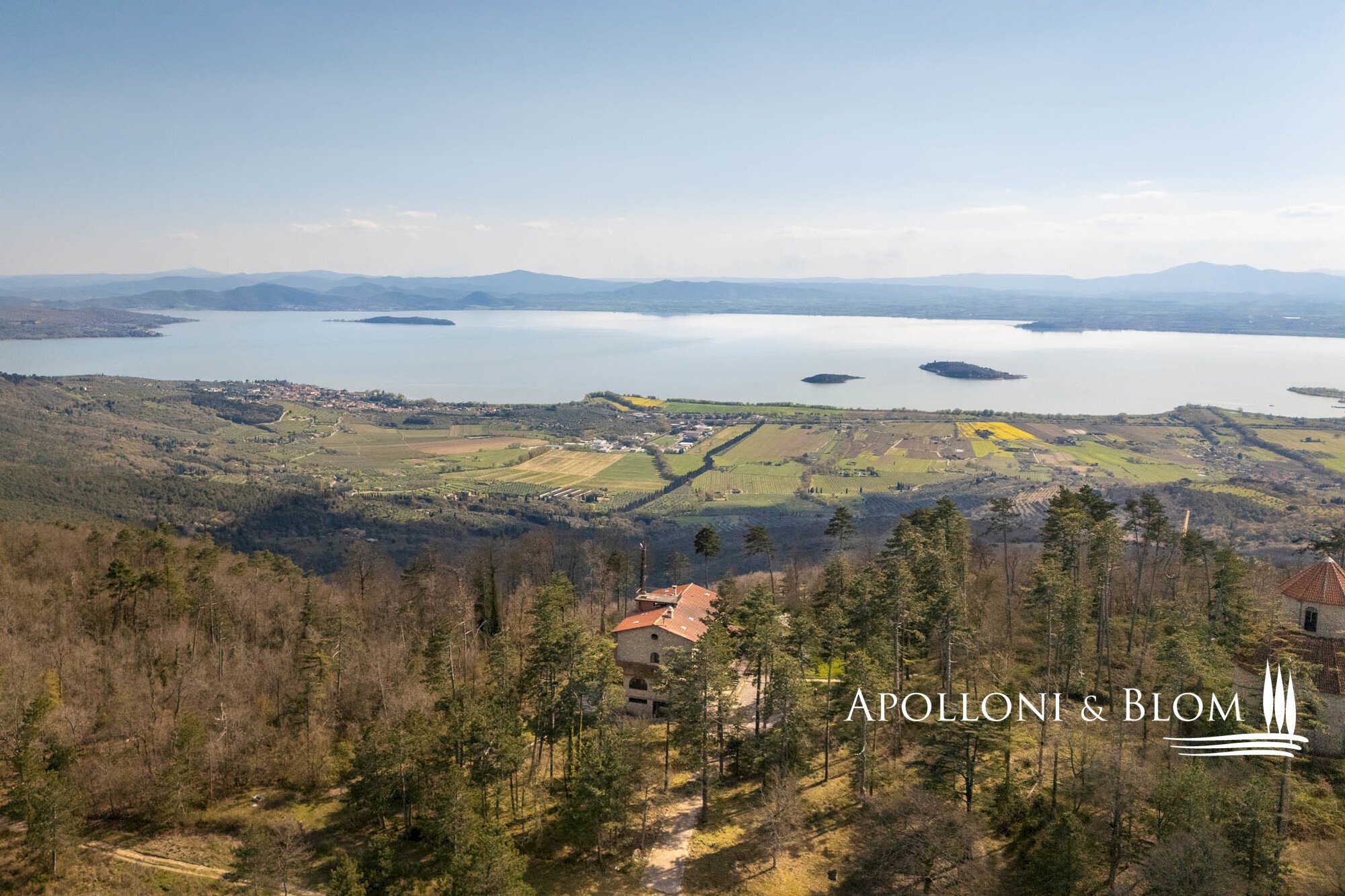 Single Family Villa Passignano sul Trasimeno - photo 1