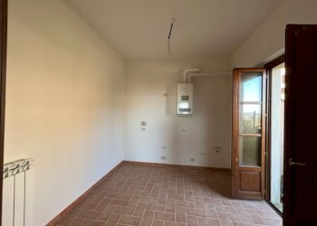 Quadrilocale Piazza Giuseppe Garibaldi, Cetona - foto 7