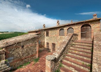Rustic Montepulciano - photo 1