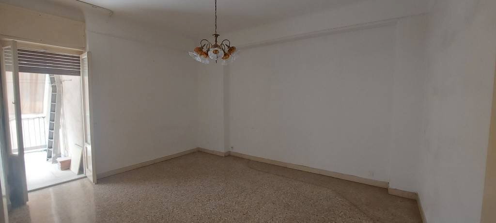 Camera da letto - Bilocale via Diego Peluso, 116, Taranto - foto 3