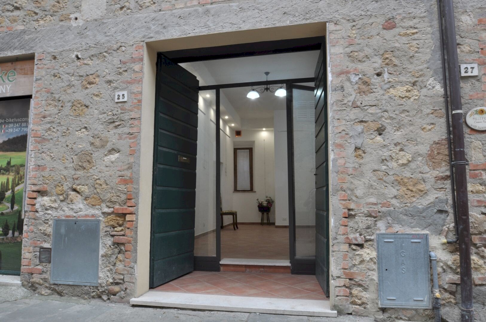 Shop SS 153, 36, Pienza - photo 3