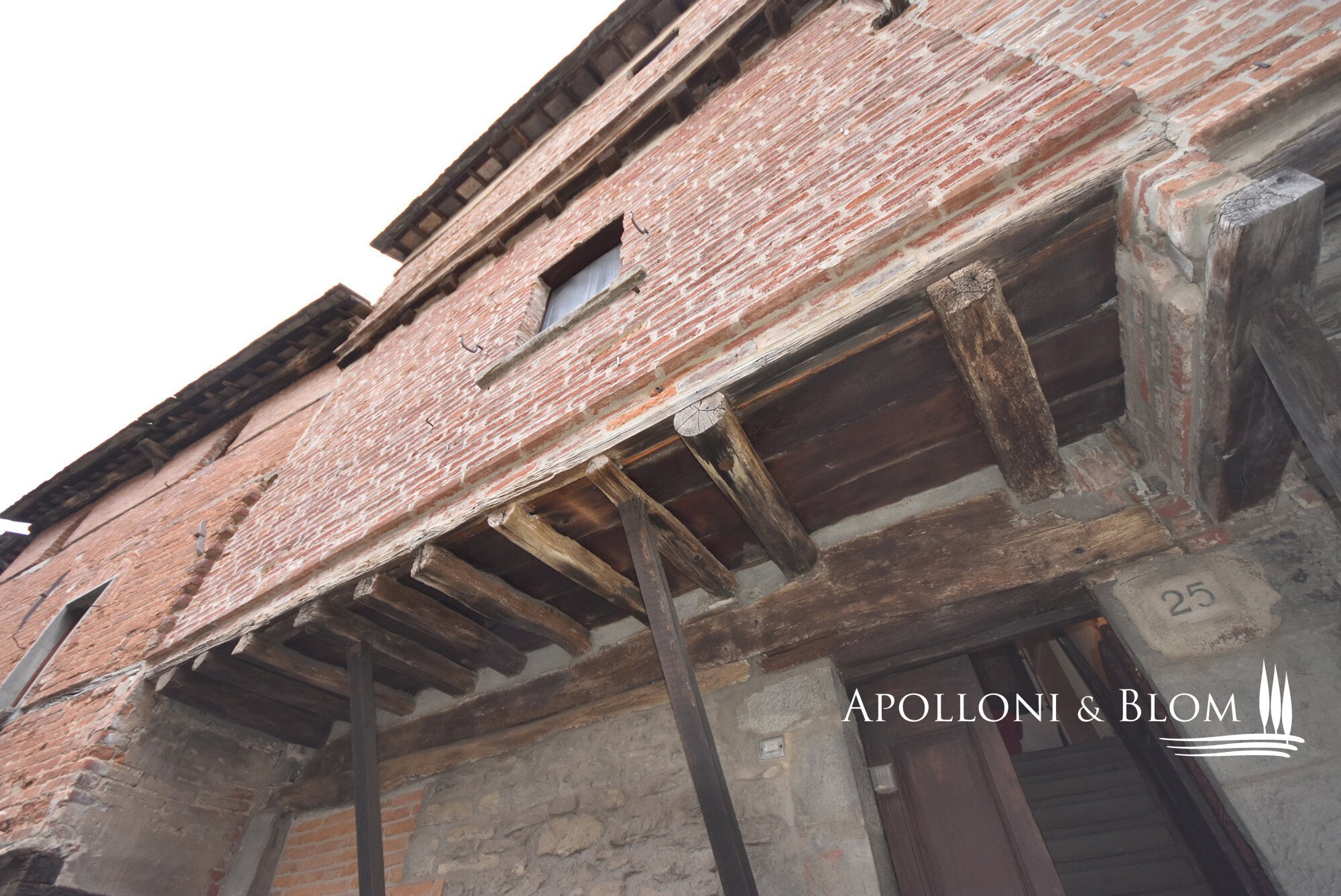 Stable - Palace Via Santa Margherita, 15, Cortona - photo 1