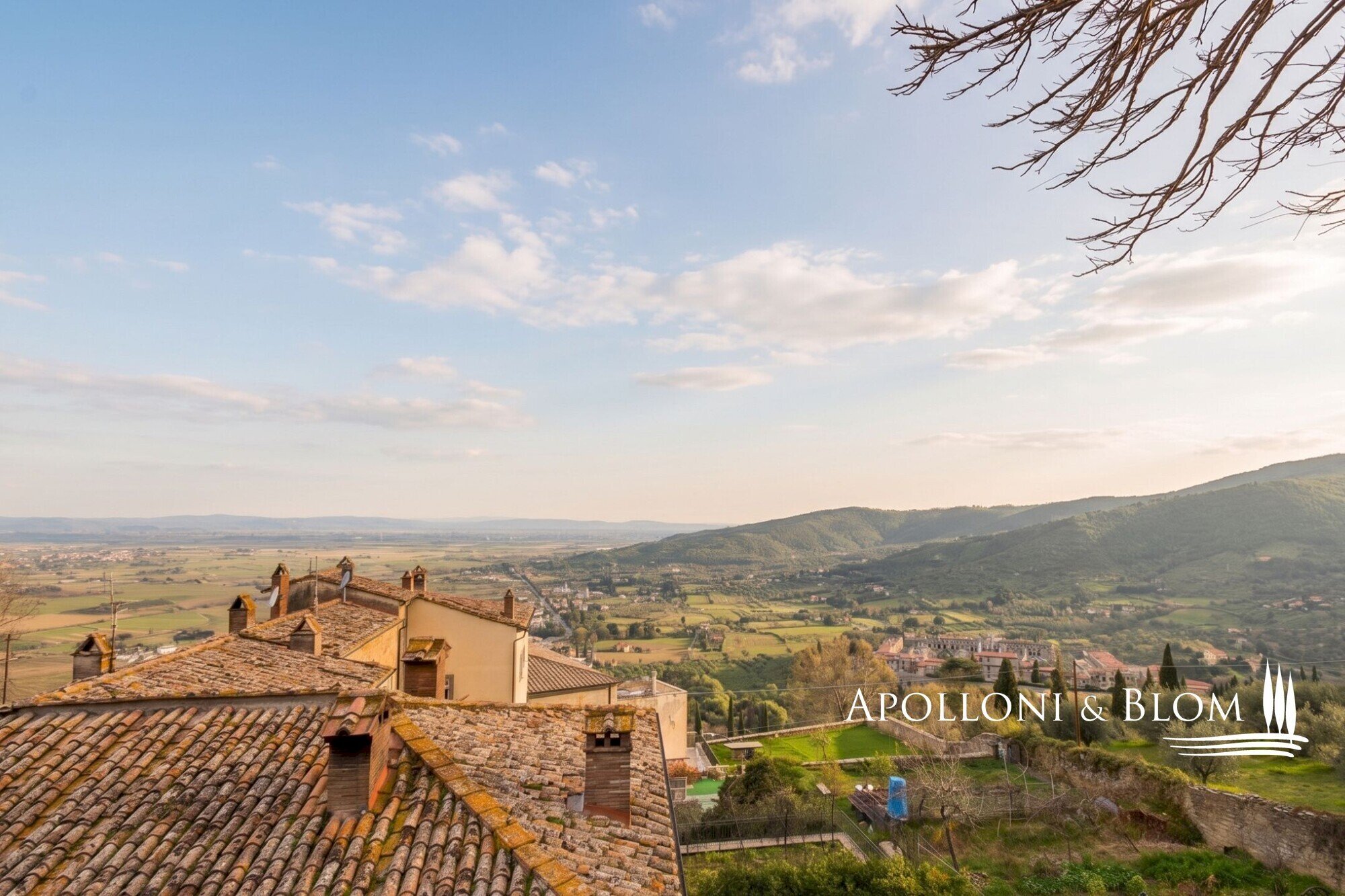 Stable - Palace Via Santa Margherita, 15, Cortona - photo 1