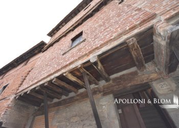 Stable - Palace Via Santa Margherita, 15, Cortona - photo 1