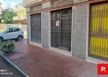 Foto 4 - Locale Commerciale via lupoli, Caserta - foto 4