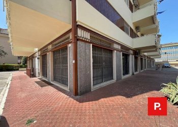 Foto 11 - Locale Commerciale via lupoli, Caserta - foto 11