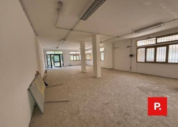 Foto 12 - Locale Commerciale via lupoli, Caserta - foto 12