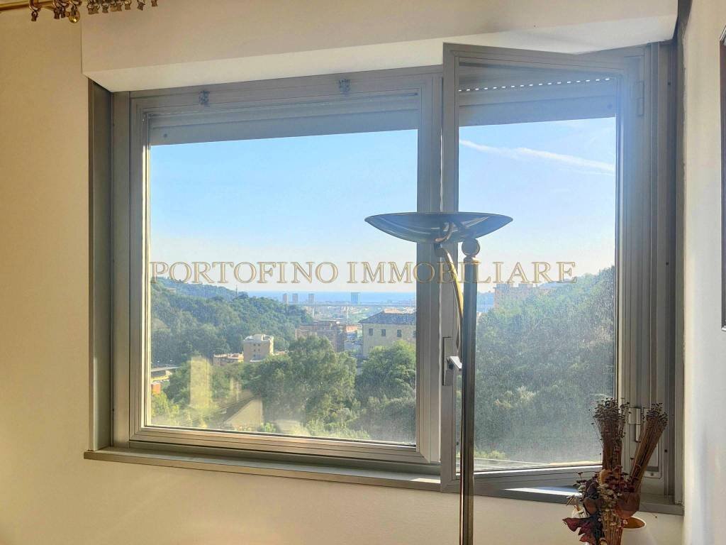 Vista - Appartamento via Giovan Battista Pergolesi, 13, Genova (zona Sampierdarena) - foto 3