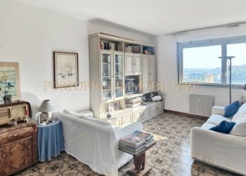 Salone - Appartamento via Giovan Battista Pergolesi, 13, Genova (zona Sampierdarena) - foto 8