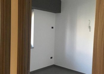 Stanza non arredata - Trilocale piazza Alessandro Scarlatti, San Giorgio del Sannio - foto 27