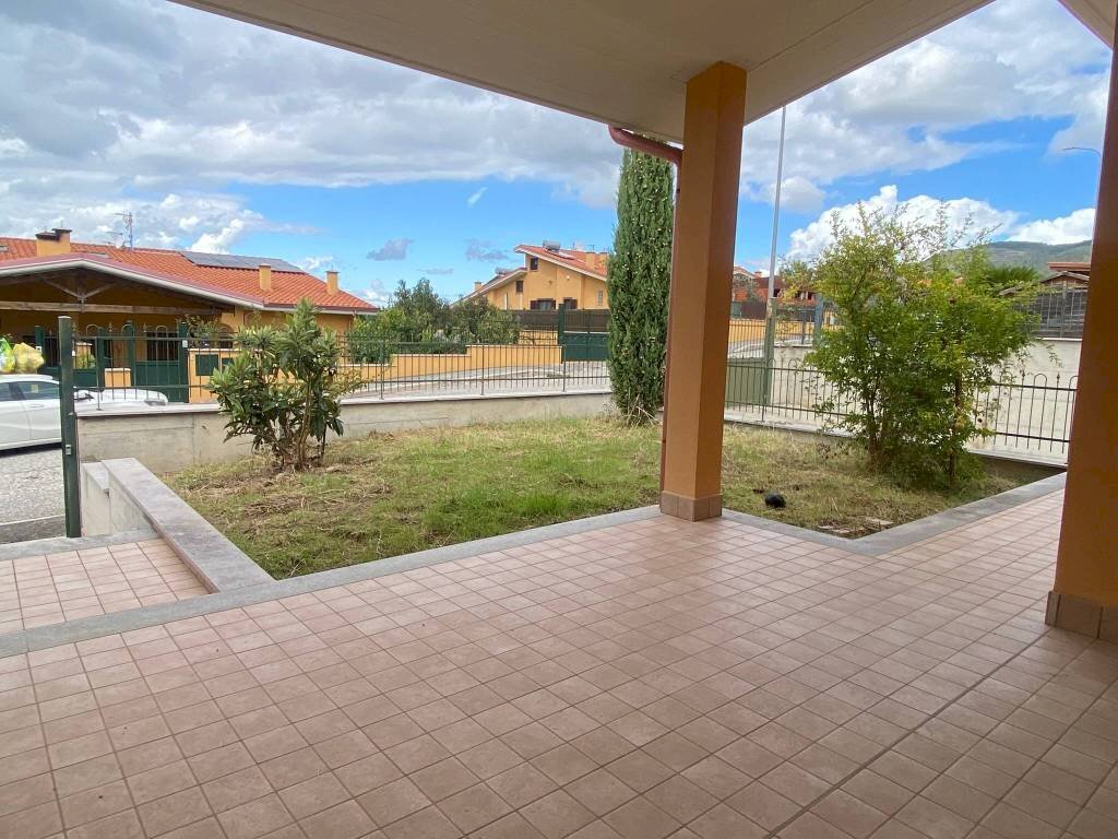 Veranda - Villa via Giovanni Boccaccio, Nerola - foto 3