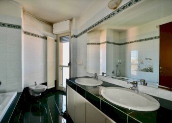 Bagno - Quadrilocale via Pietro Spino, Bergamo - foto 16