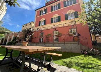 Giardino - Villa piazza Beata Paola Frassinetti, 9, Genova - foto 9