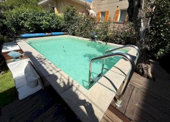 Piscina - Villa piazza Beata Paola Frassinetti, 9, Genova - foto 14