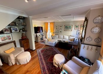 Salone - Villa piazza Beata Paola Frassinetti, 9, Genova - foto 21