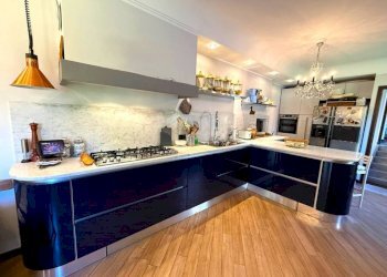 Cucina - Villa piazza Beata Paola Frassinetti, 9, Genova - foto 23