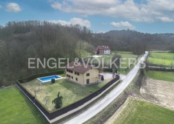 Piscina - Villa Collina San Defendente, 66, Ferrere - foto 4