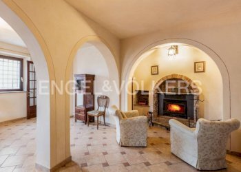 Salone - Casa indipendente piazza Roma, Lerma - foto 2