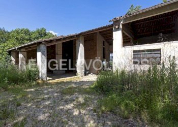 Facciata - Villa via della Manza, 33, Alessandria - foto 25