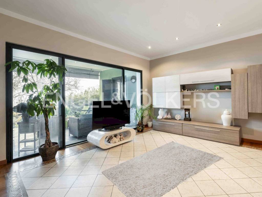 Salone - Villa strada della Collina, Castagnole Monferrato - foto 2