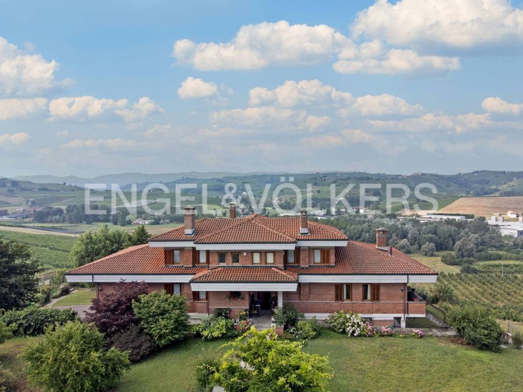 Vista - Villa Regione Chierina, 21, San Marzano Oliveto - foto 1