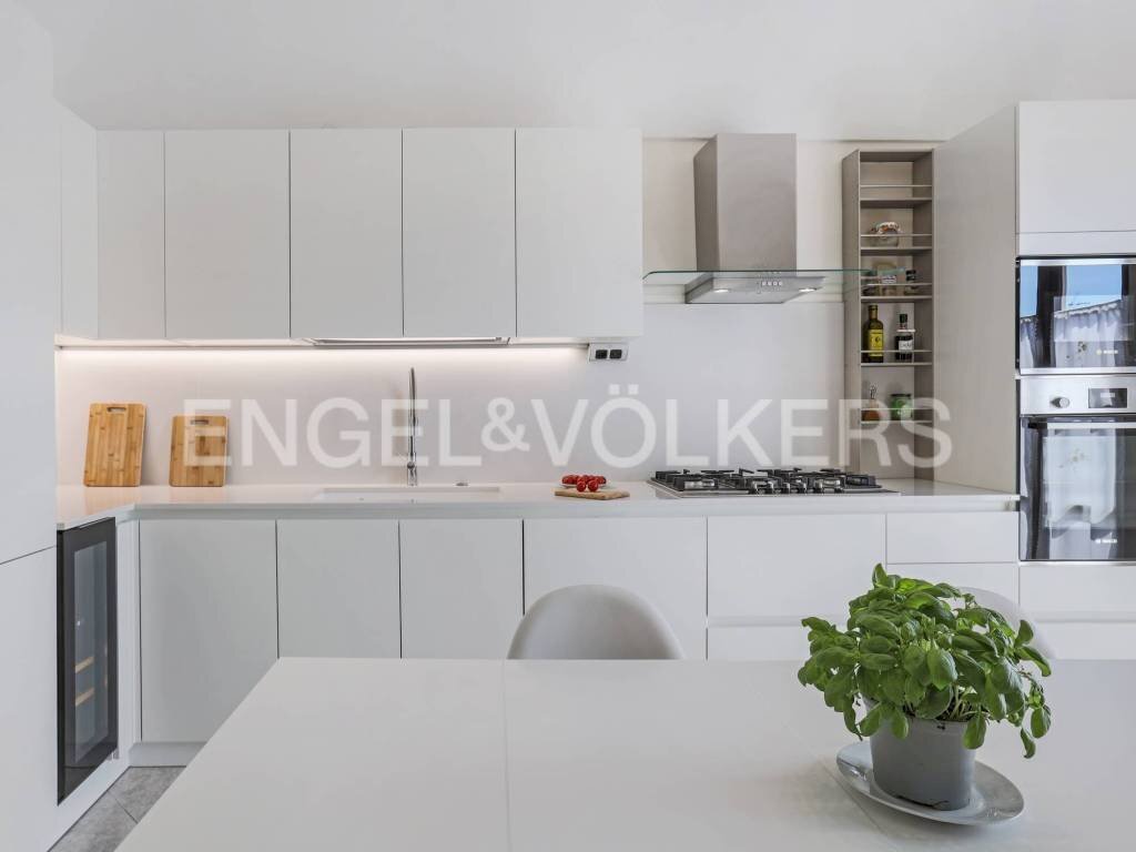 cucina - Appartamento corso Dante Alighieri, 5, Asti - foto 2