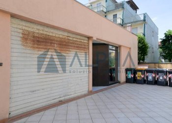 Terrazzo - Negozio viale Comacchio, Rimini - foto 3