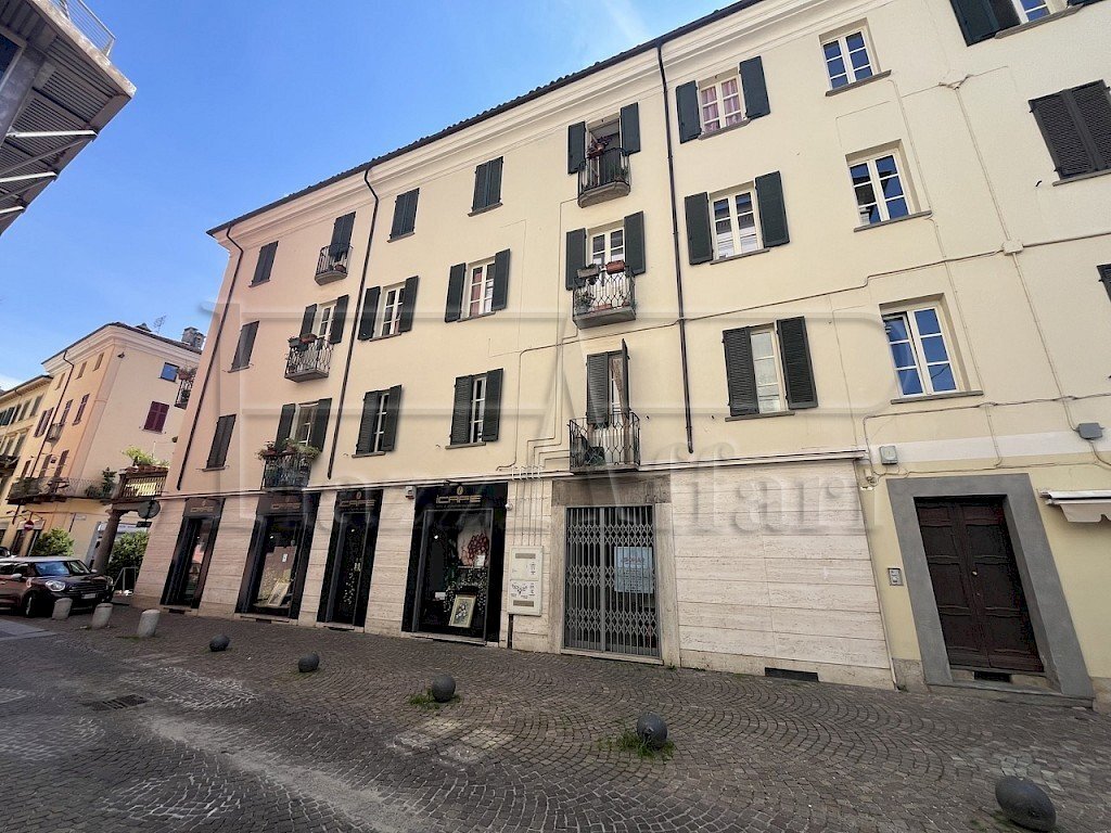 Shop Pinerolo - photo 1