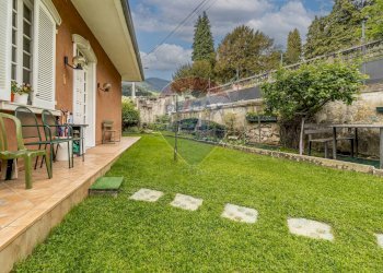 Villa via IV Novembre, 56 
 Coggiola, Coggiola - photo 14