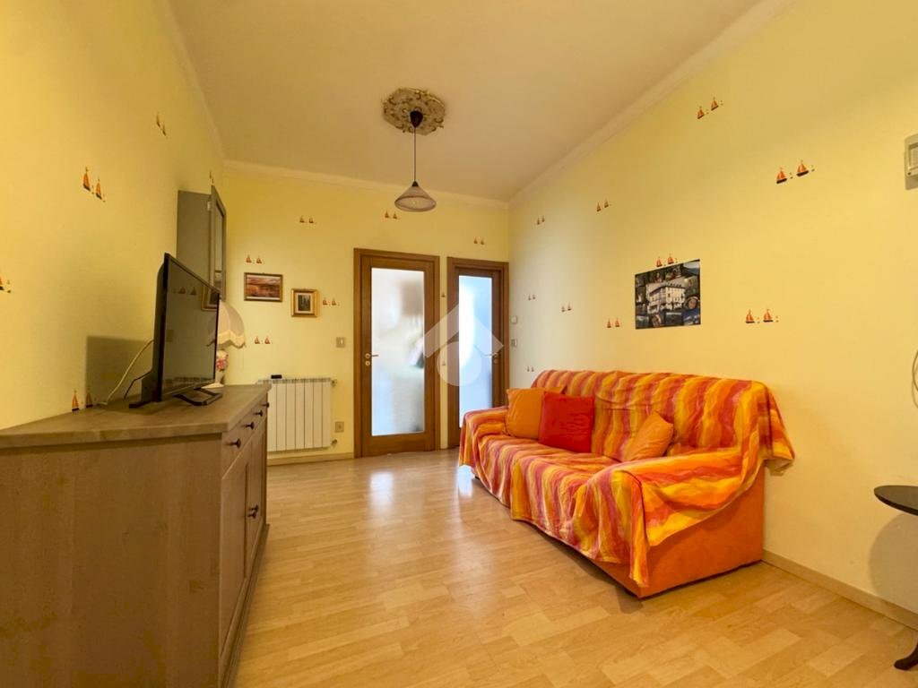 Four-room apartment Via Leonardo Da Vinci, Alassio - photo 2