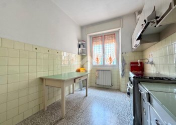 Four-room apartment Via Leonardo Da Vinci, Alassio - photo 11