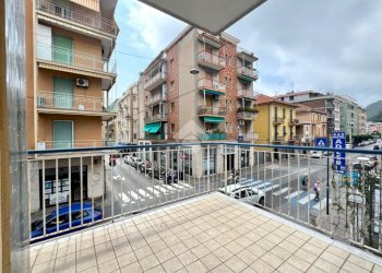 Four-room apartment Via Leonardo Da Vinci, Alassio - photo 14