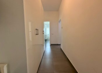 Apartment Reggio nell'Emilia - photo 11