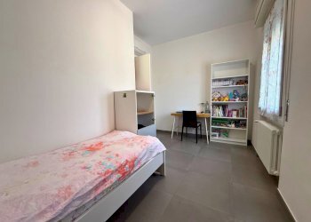 Apartment Reggio nell'Emilia - photo 17