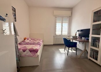 Apartment Reggio nell'Emilia - photo 19